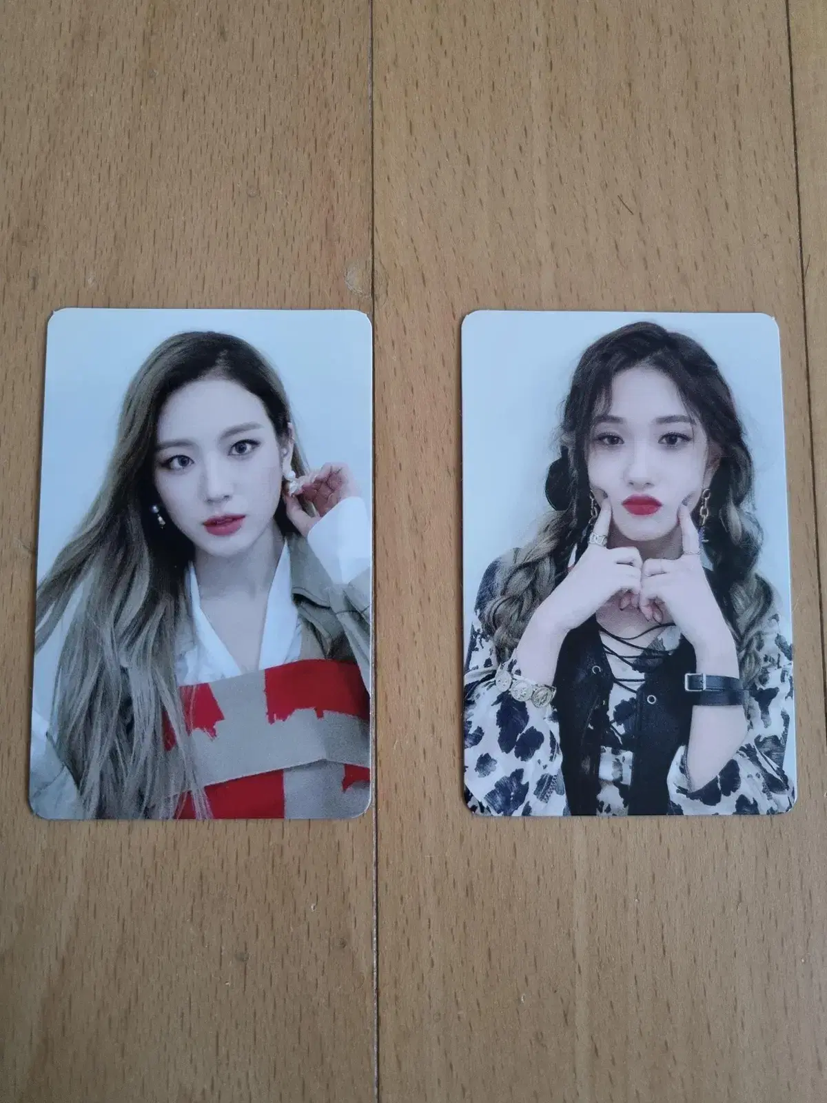 Fromis 9 Hugo aladin pansa application photocard to sell.