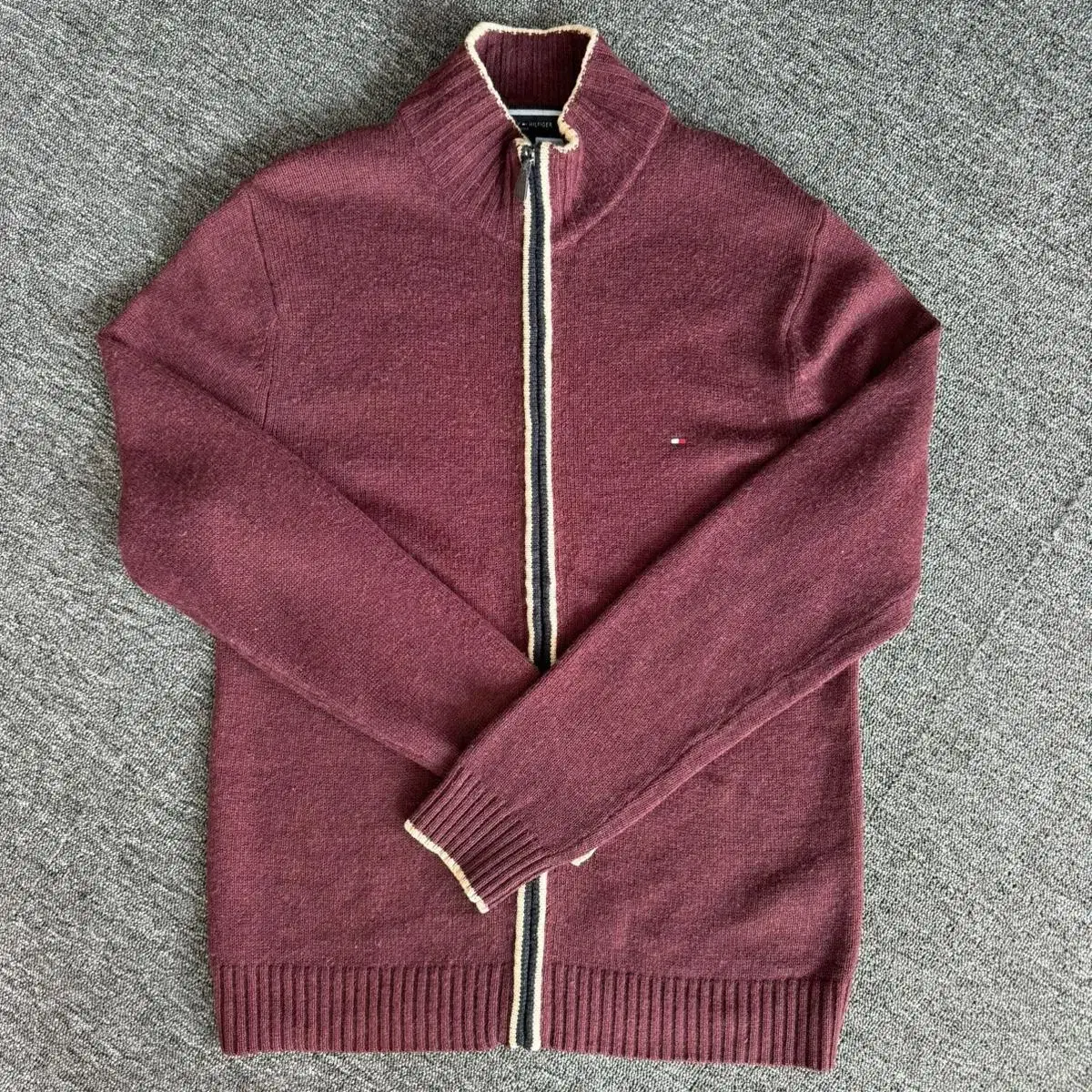 Vintage Tommy Cardigan M