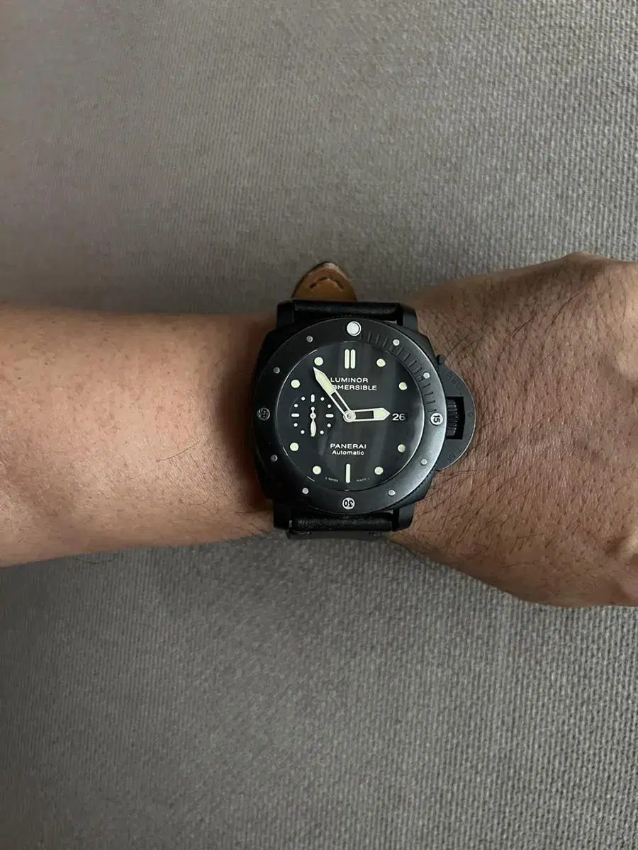 Panerai Submersible 47mm PAM305 / Black Coated