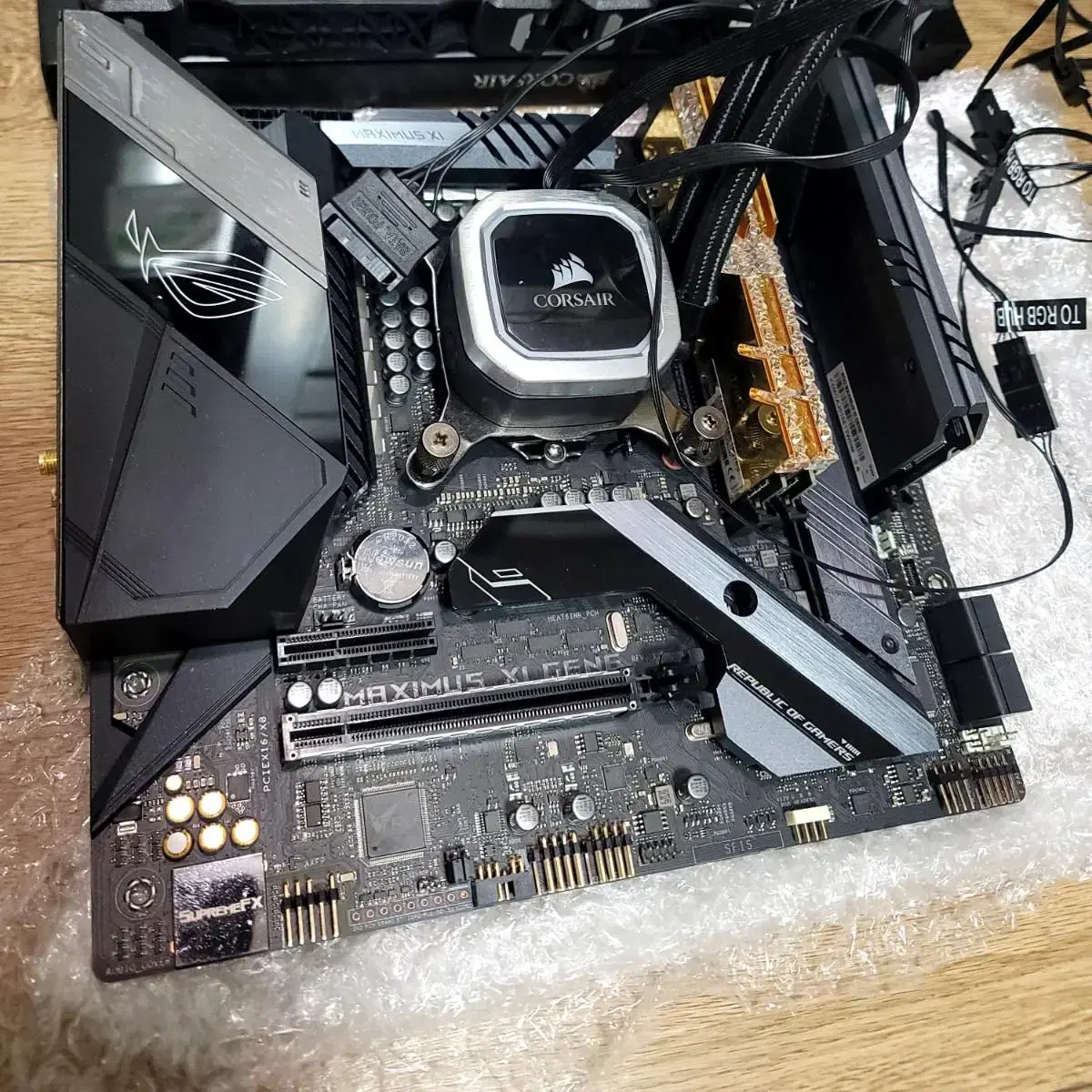 i5 8600k  maximus xi gene 보드팔아요.