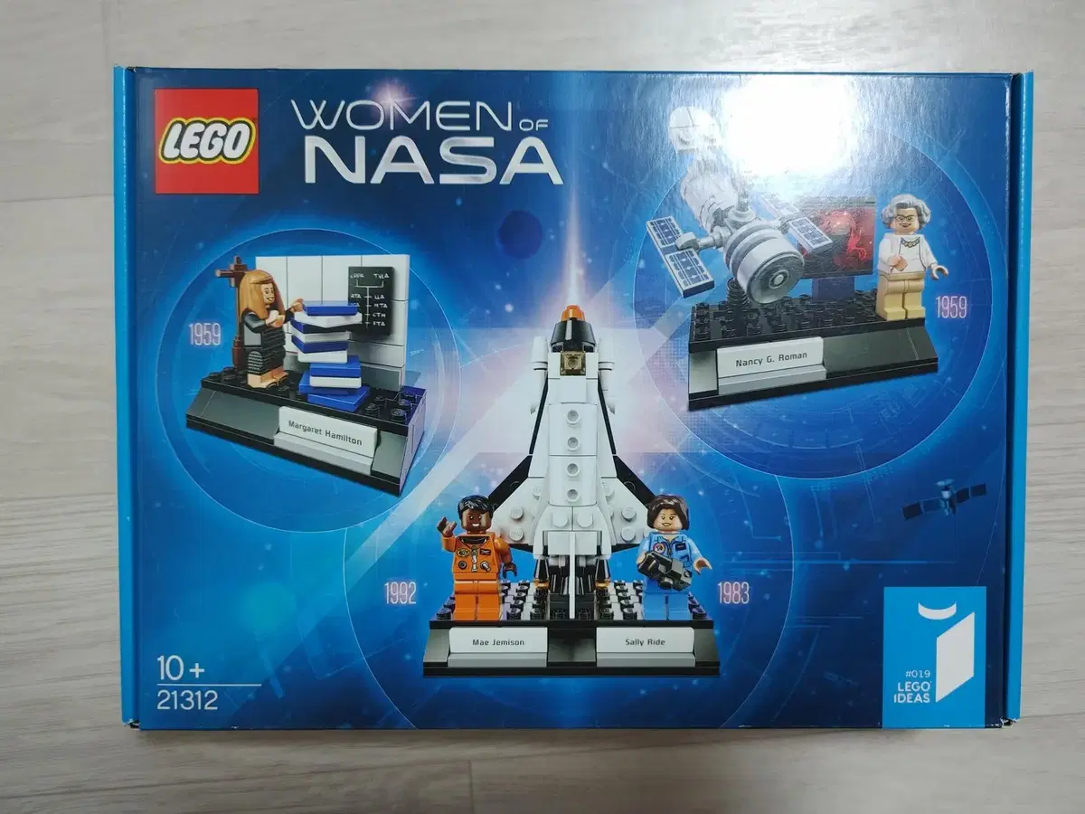 LEGO Ideas 21312 Women of NASAFinished build