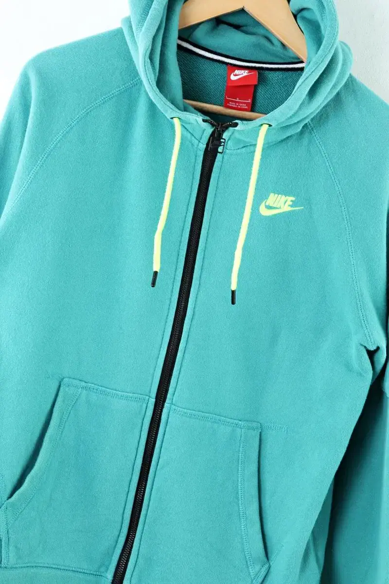 (L) Nike Hooded Brushed Old School Tech Pack EO Vintage