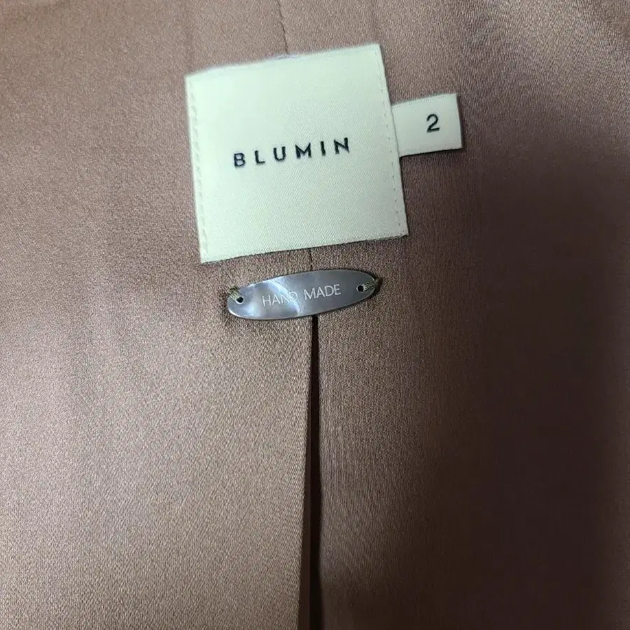 (새제품)블루민(Blumin) 글로리 코트 카멜 2size