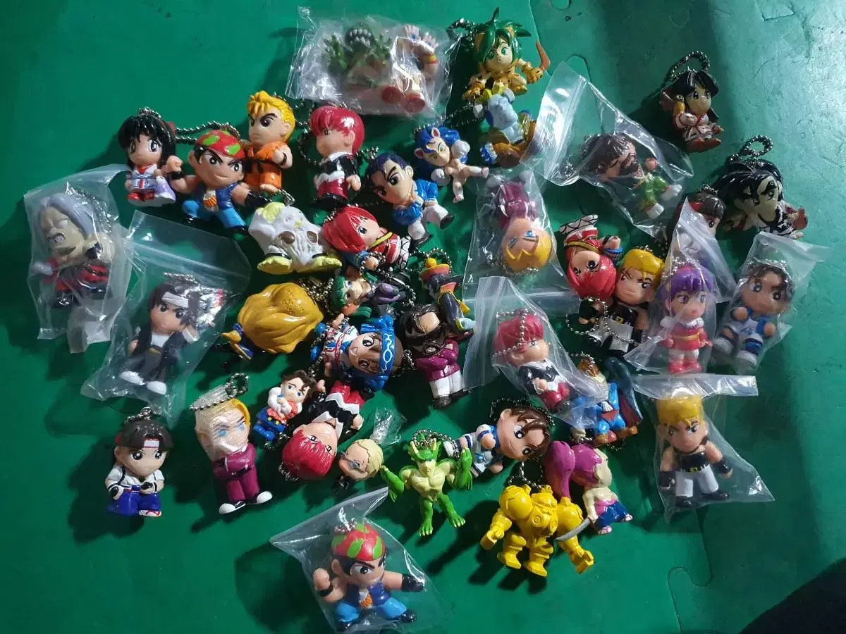 I sell fighting game keyrings.