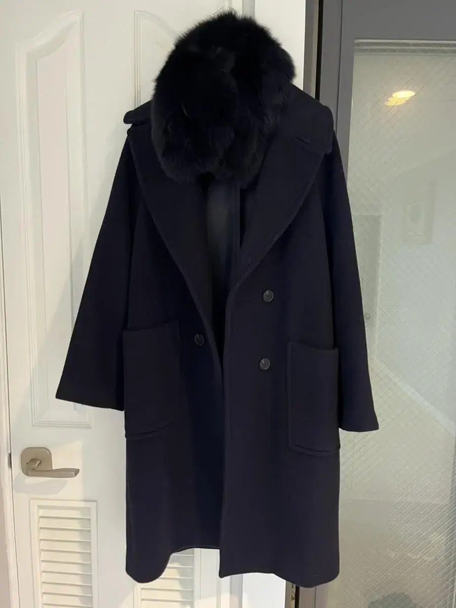 Jjro Navy Coat