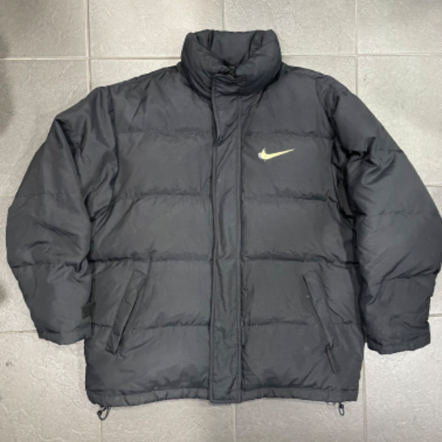 (110)00s Nike Padding