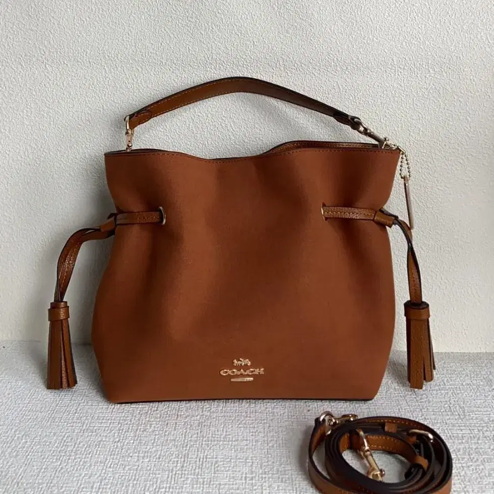 코치 COACH CM091 cpn 여자 가방 스웨이드 가죽 앤디 크로스백