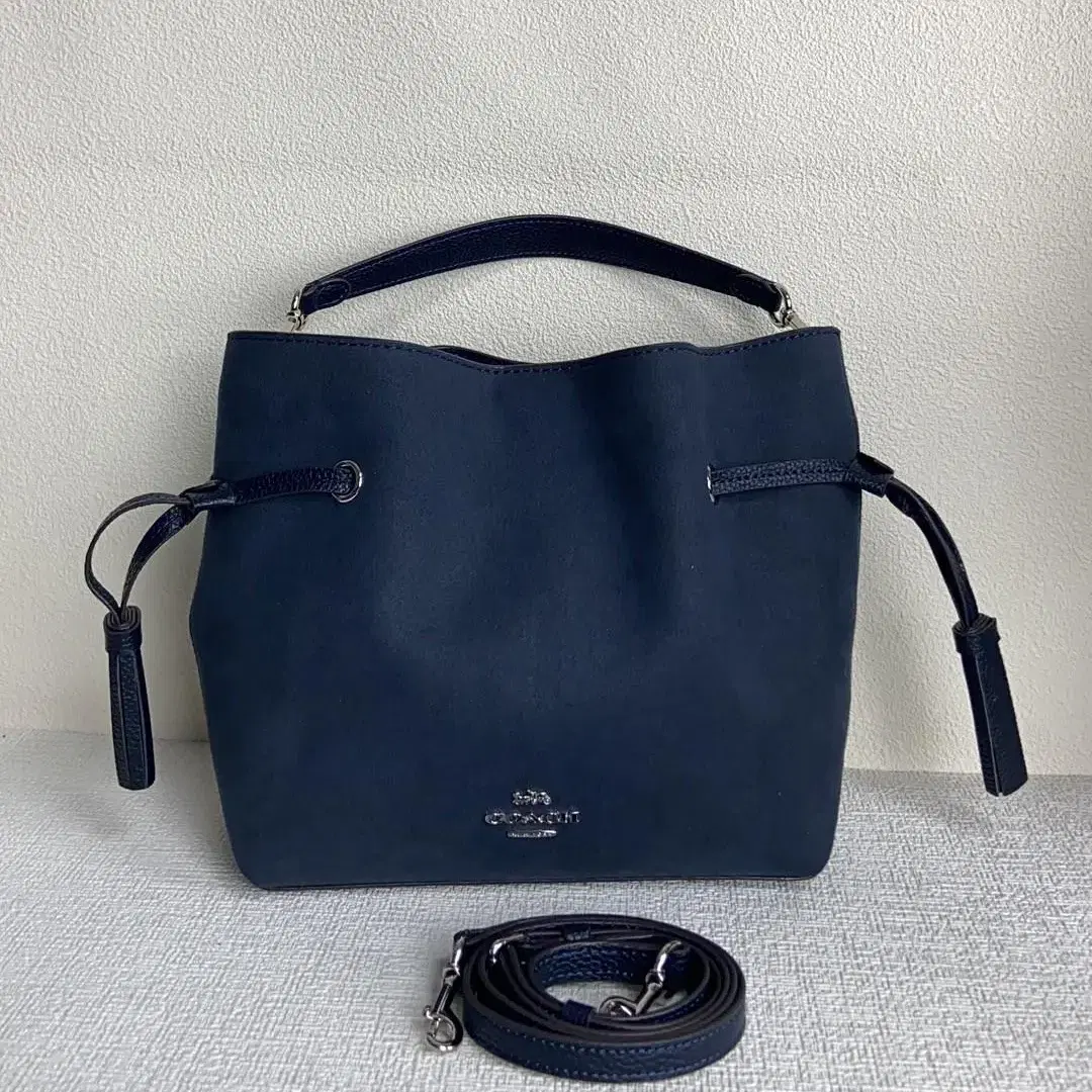 코치 COACH CM091 cpn 여자 가방 스웨이드 가죽 앤디 크로스백