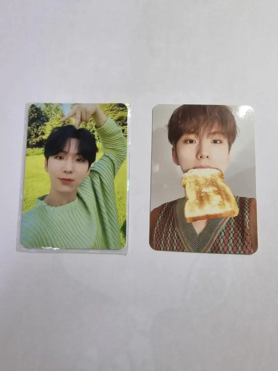 monsta x kihyun bread photocard/ yutsu broadcast cherrypeace photocard wts