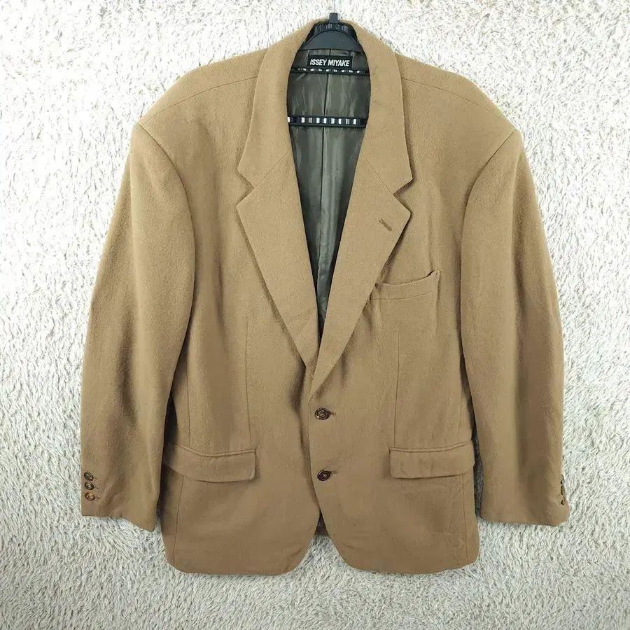 [W105]Issey Miyake Dark Beige Two-button Wool Jacket[Y39-269]