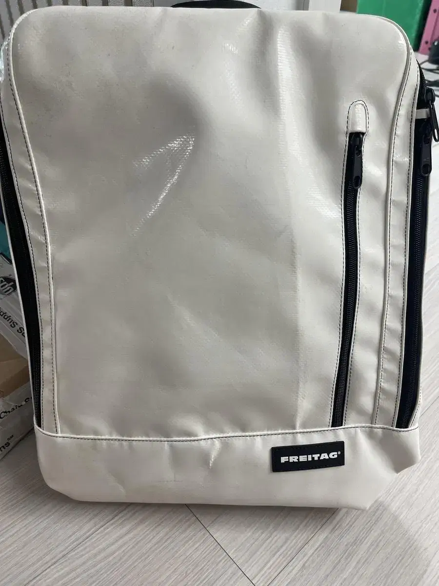 Freitag 프라이탁 하자드 F306 화이트(올흰)