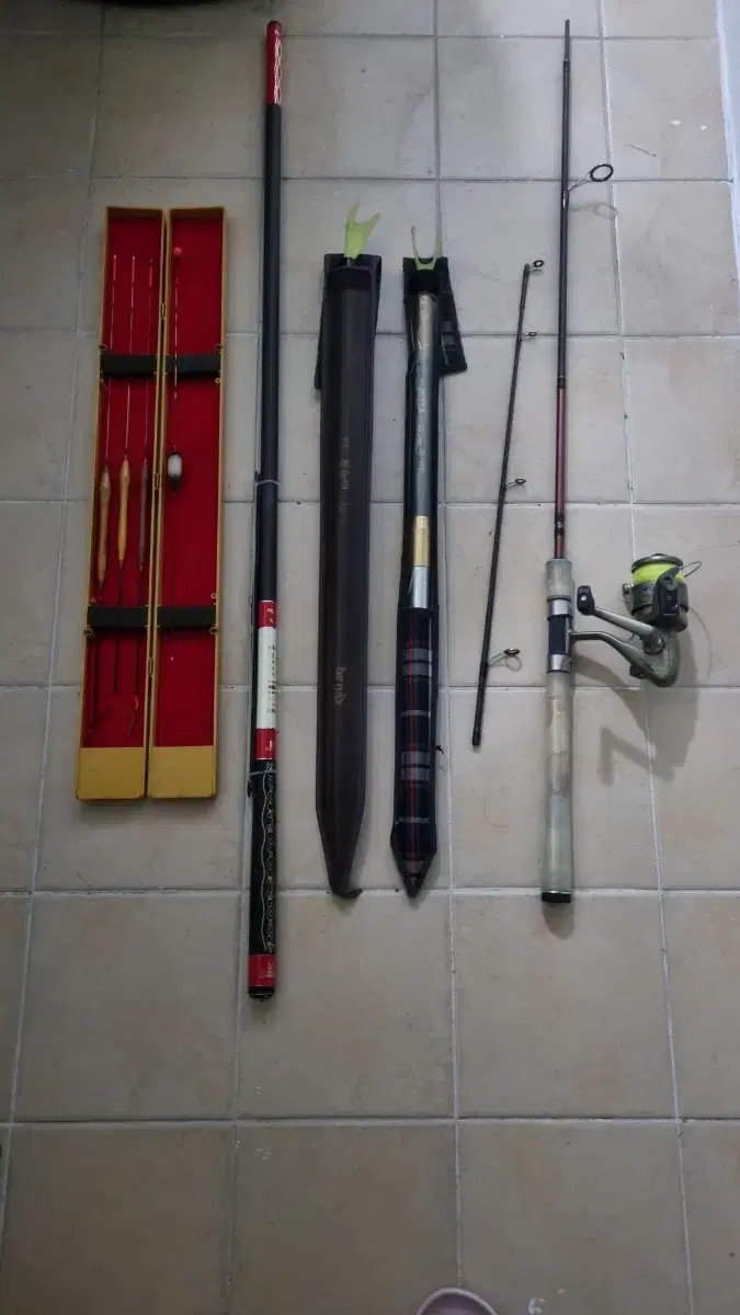 Sells fishing tackle.