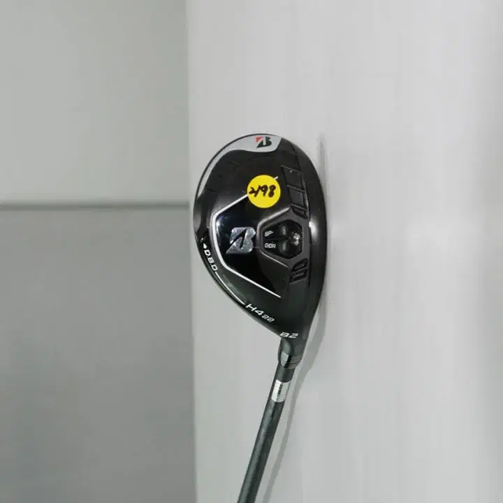 BRIDGESTONE B2 No. 4 22 degree used utility golf utility