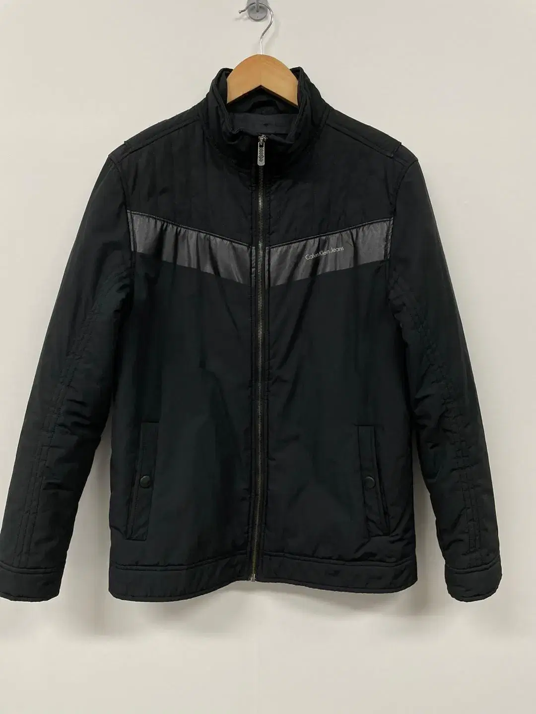 95) Calvin Klein CK Padded Jacket