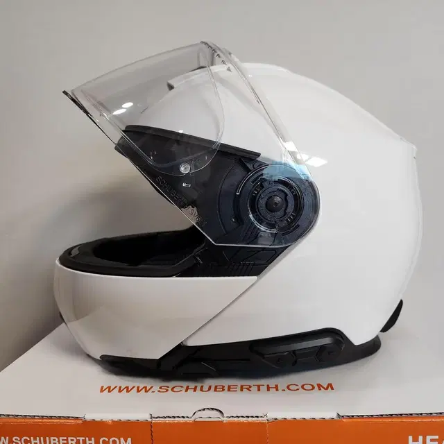 SCHUBERTH 슈베르트 c5 시스템 헬맷  글로시 화이트 M사이즈