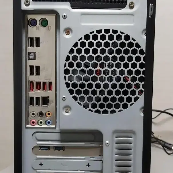 i5-750 데스크탑 PC