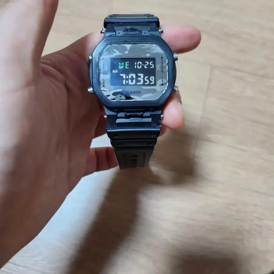 카시오 DW-5600SKC-1JF