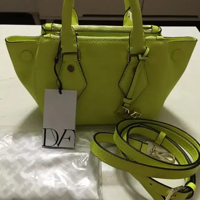 [정품/새상품] DVF 다이앤본퍼스텐버그(diane von fursten