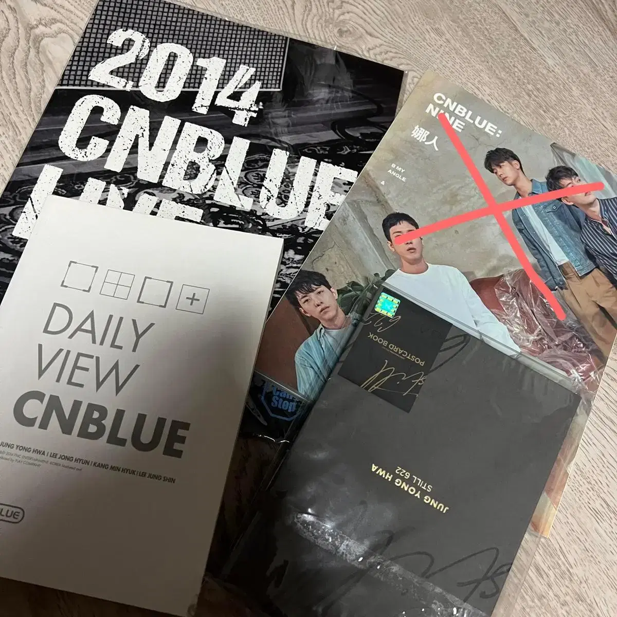 CnBLOO Jung Yonghwa Kang Minhyuk Lee Jungshin photobook 팔아요