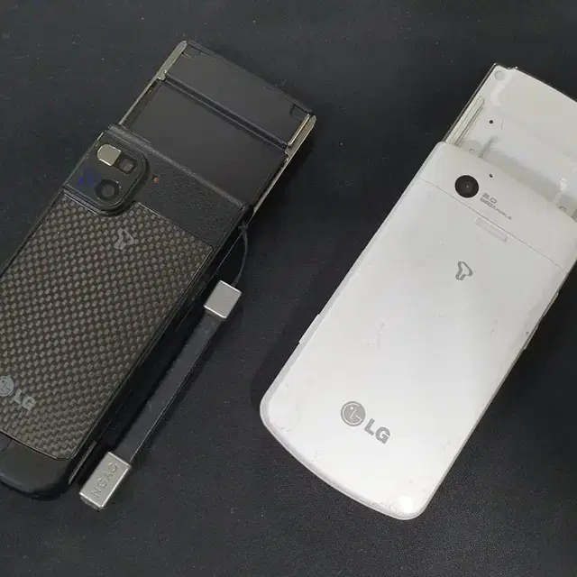 LG 3G 슬라이드폰(시크릿폰,알리바이폰) 팝니다.실사용 가능