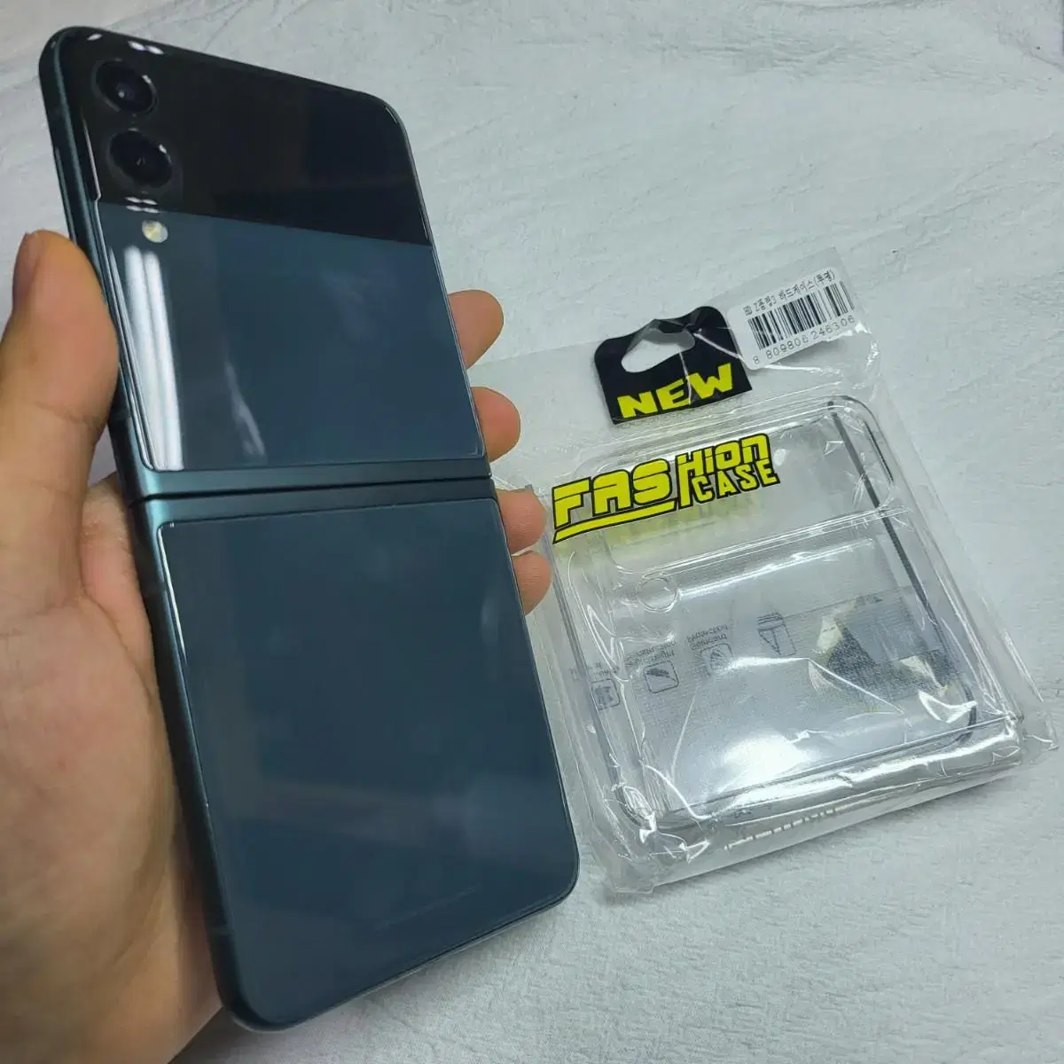 Galaxy Z Flip 3 Green [Quick sale]