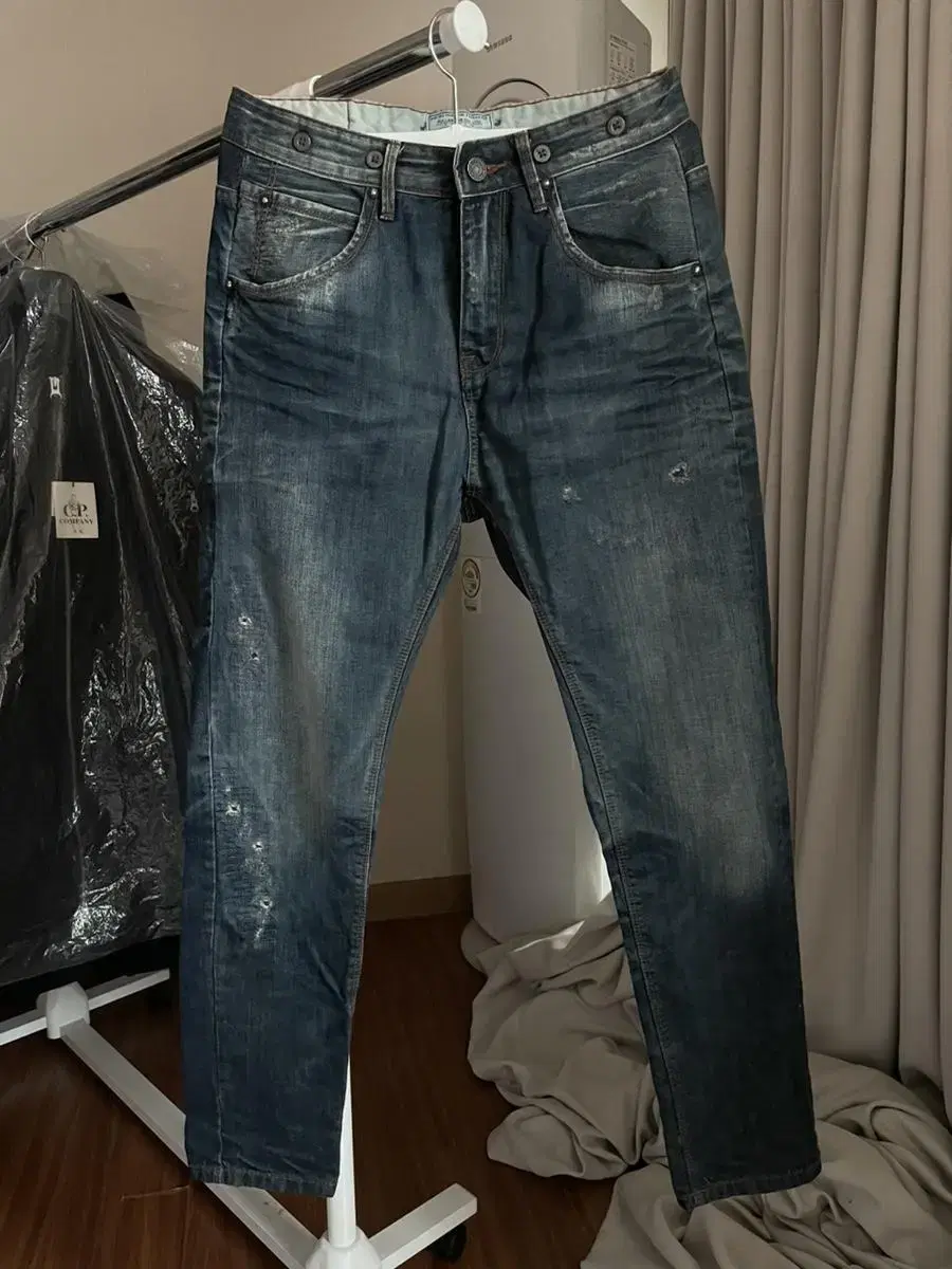 Full & Bare Slim Jeans Size 30