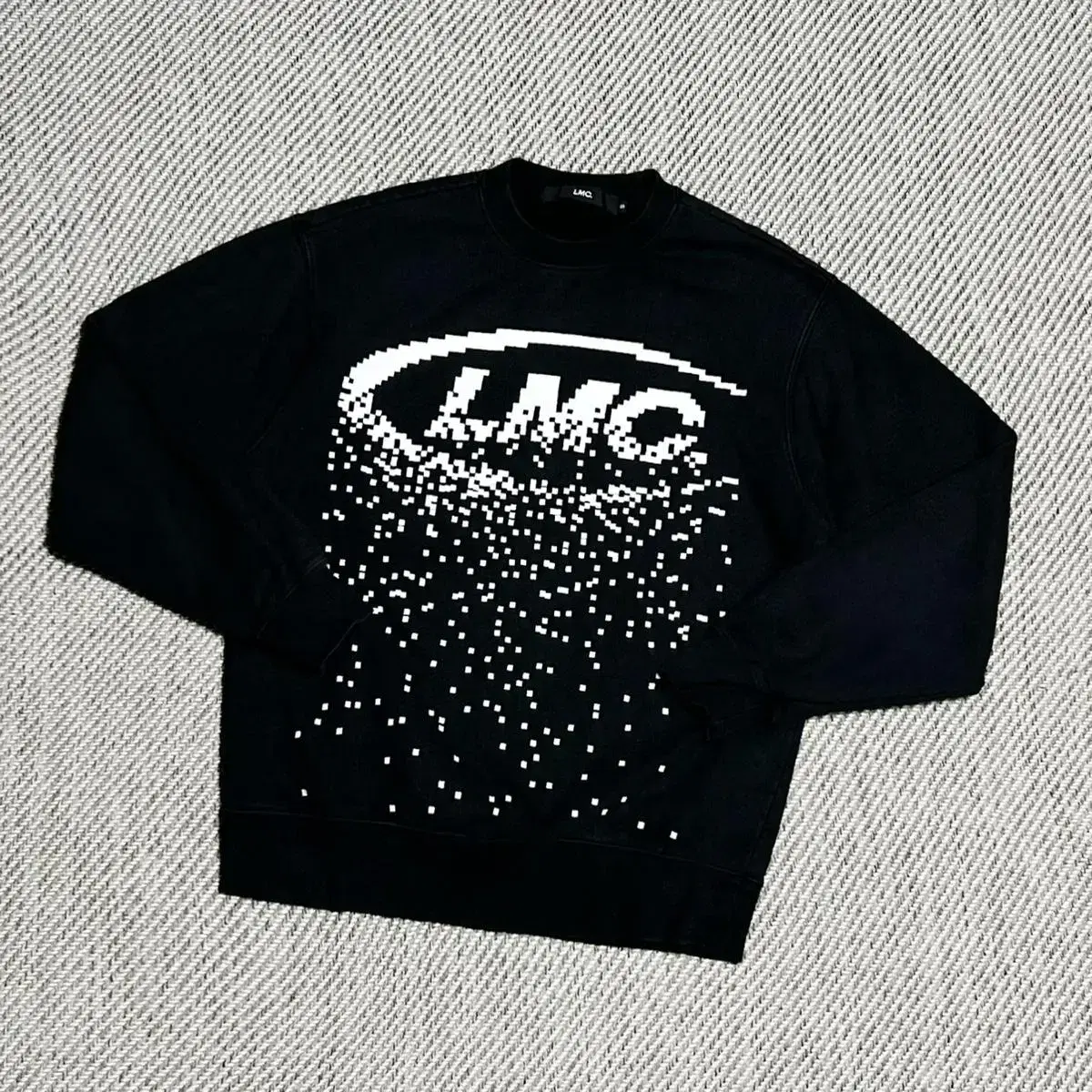 [ M ] LMC LMC PixelLogo Black Round Man to Man