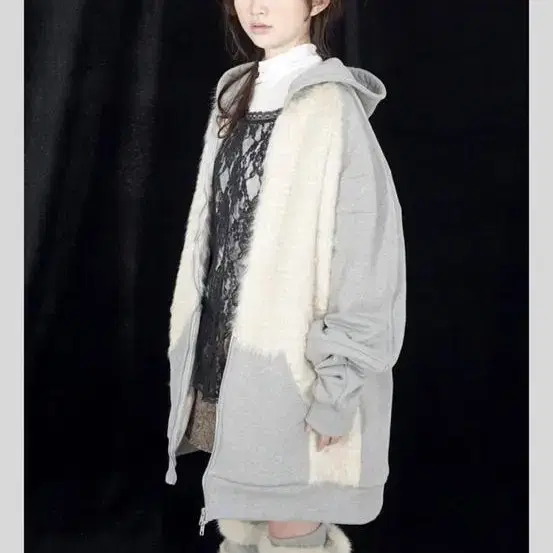 샵 페어리 fur patched maxi hoodie zip-up