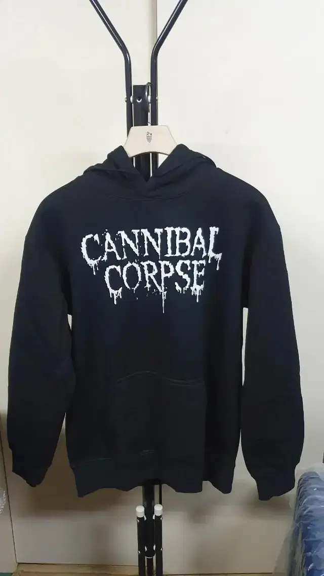 새상품)cannibal corpse 후드티 블랙 L100 남녀공용