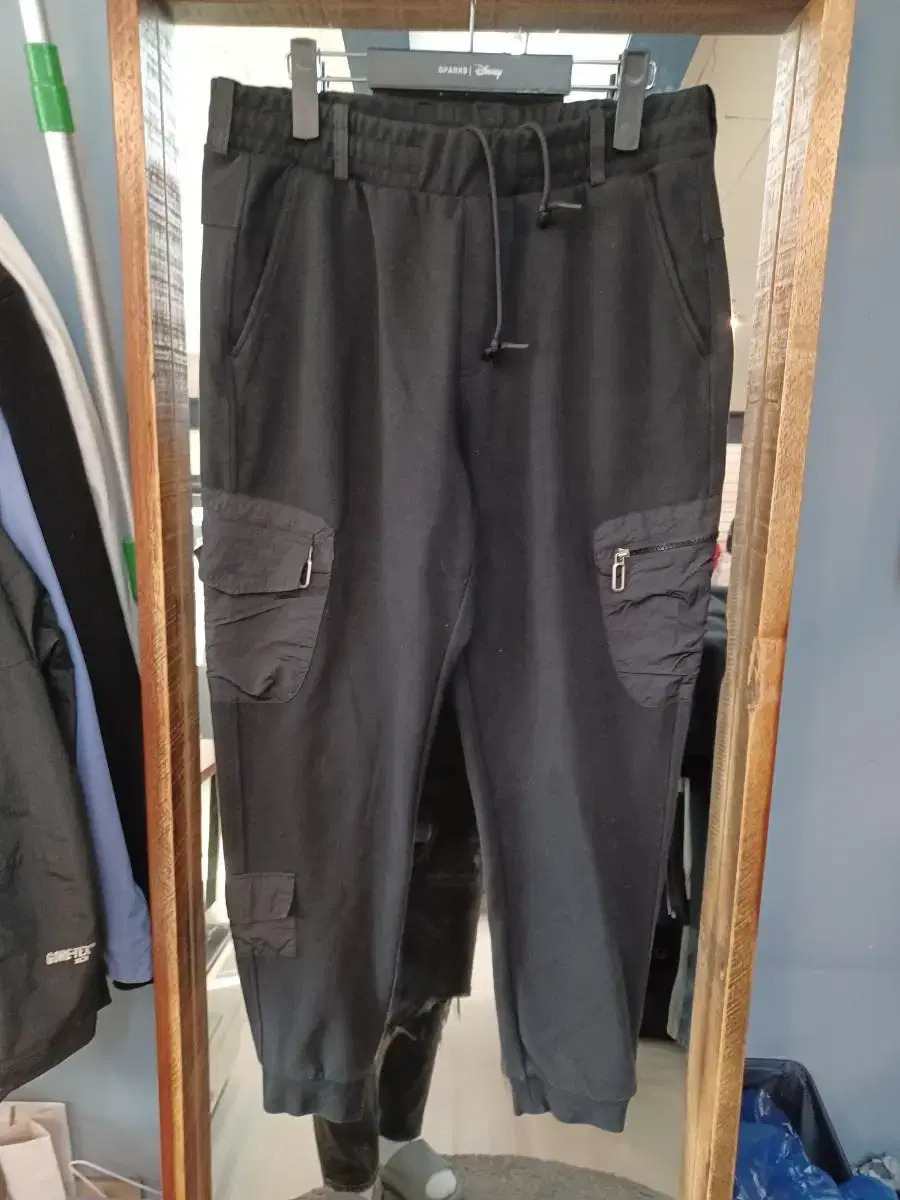 Challenger Logo Cargo Jogger Pants L