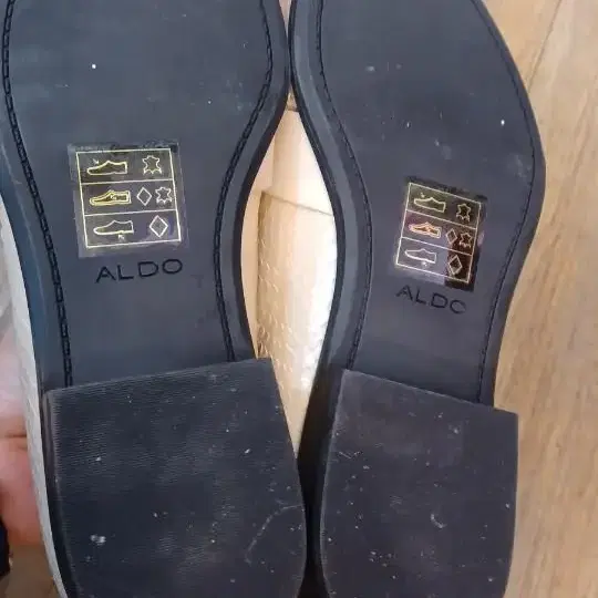 ALDO 뱀피 로퍼 230