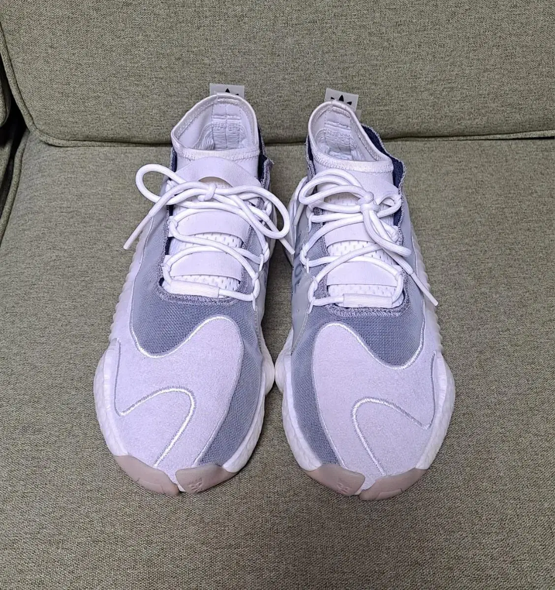 아디다스 컨소시엄 크레이지 BYW LVL2 x Bristol BB7682