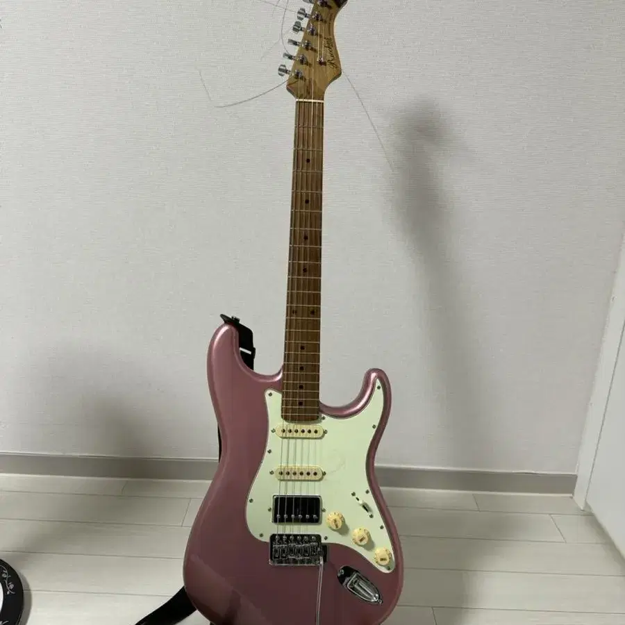 바커스 일렉기타 BST-2 RSM Maple (Shell Pink)