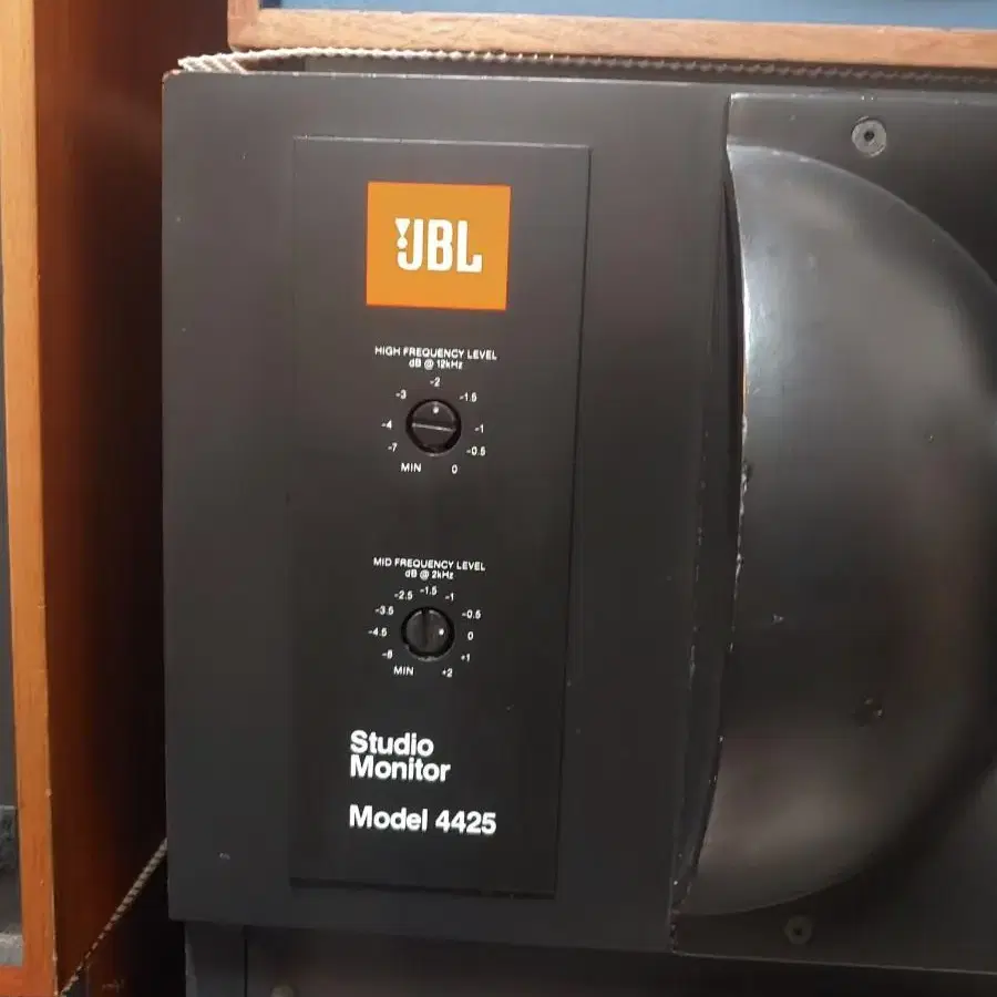 JBL MODEL4425 스튜디오 모니터 스피커