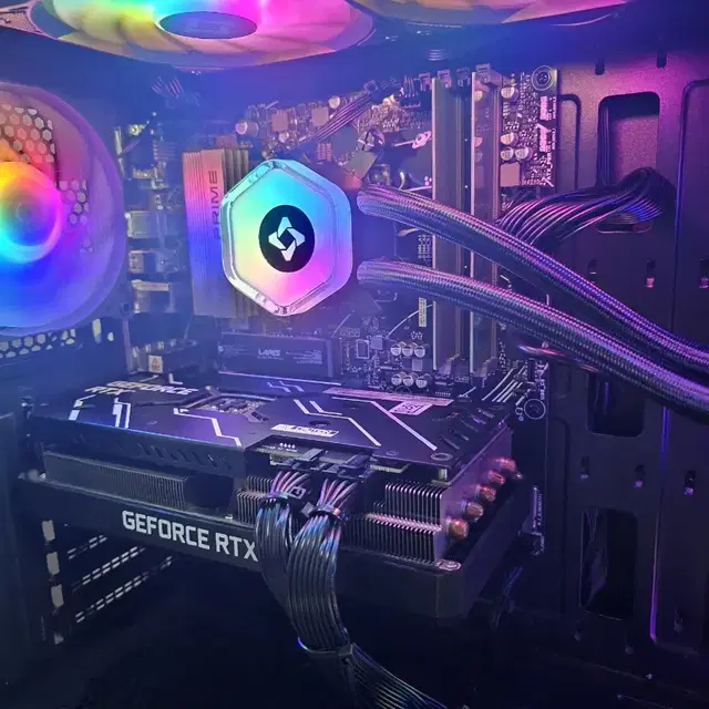 라이젠 7600x rtx 3070ti 컴퓨터 본체 팝니다