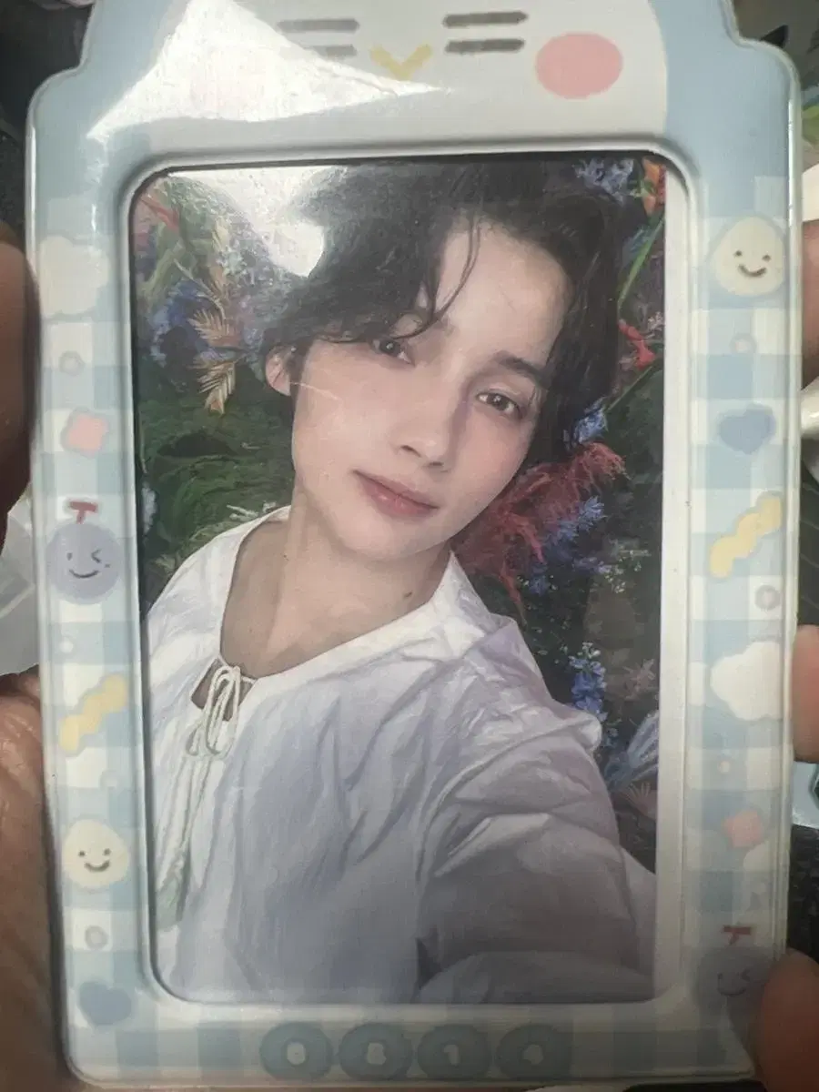 Sweetcon hueningkai photocard+photocard holder wts