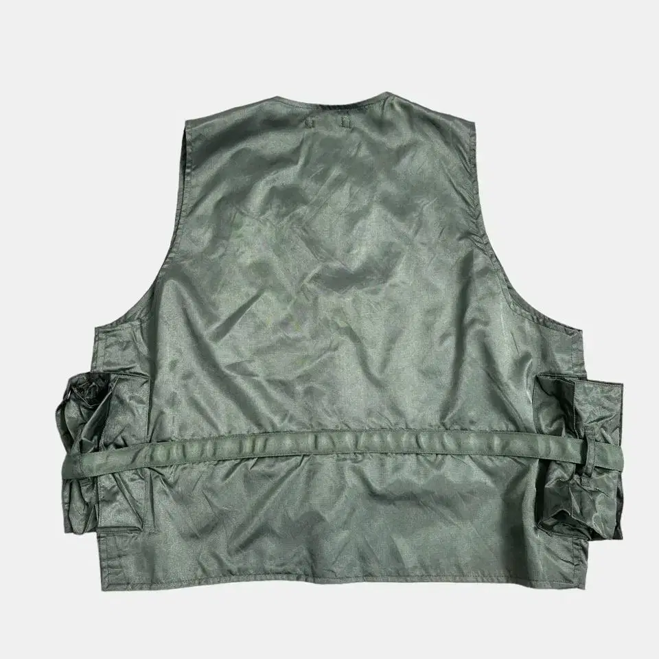 vintage usaf magazine stencil vest