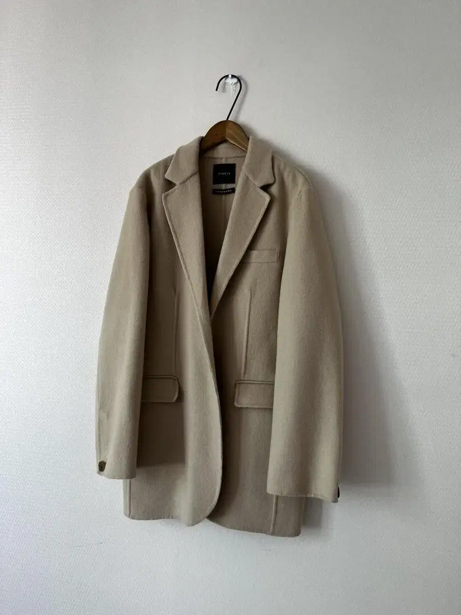 stable woolcoat