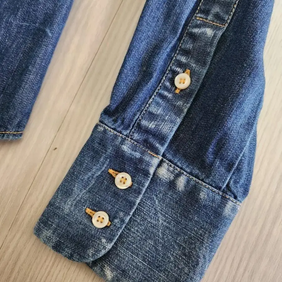 정품 디스퀘어드2 Denim Shirts-eu46