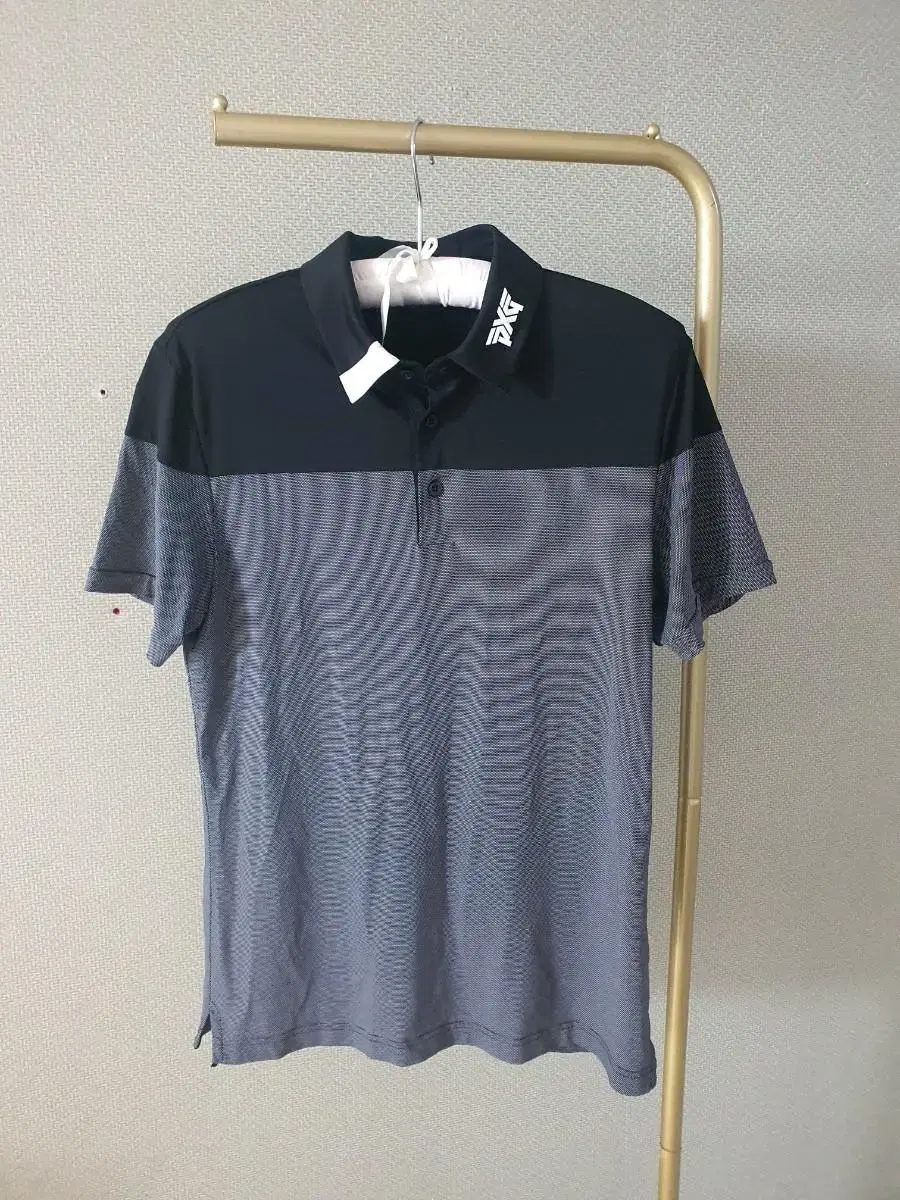 pxg Men's T-shirt Size 95