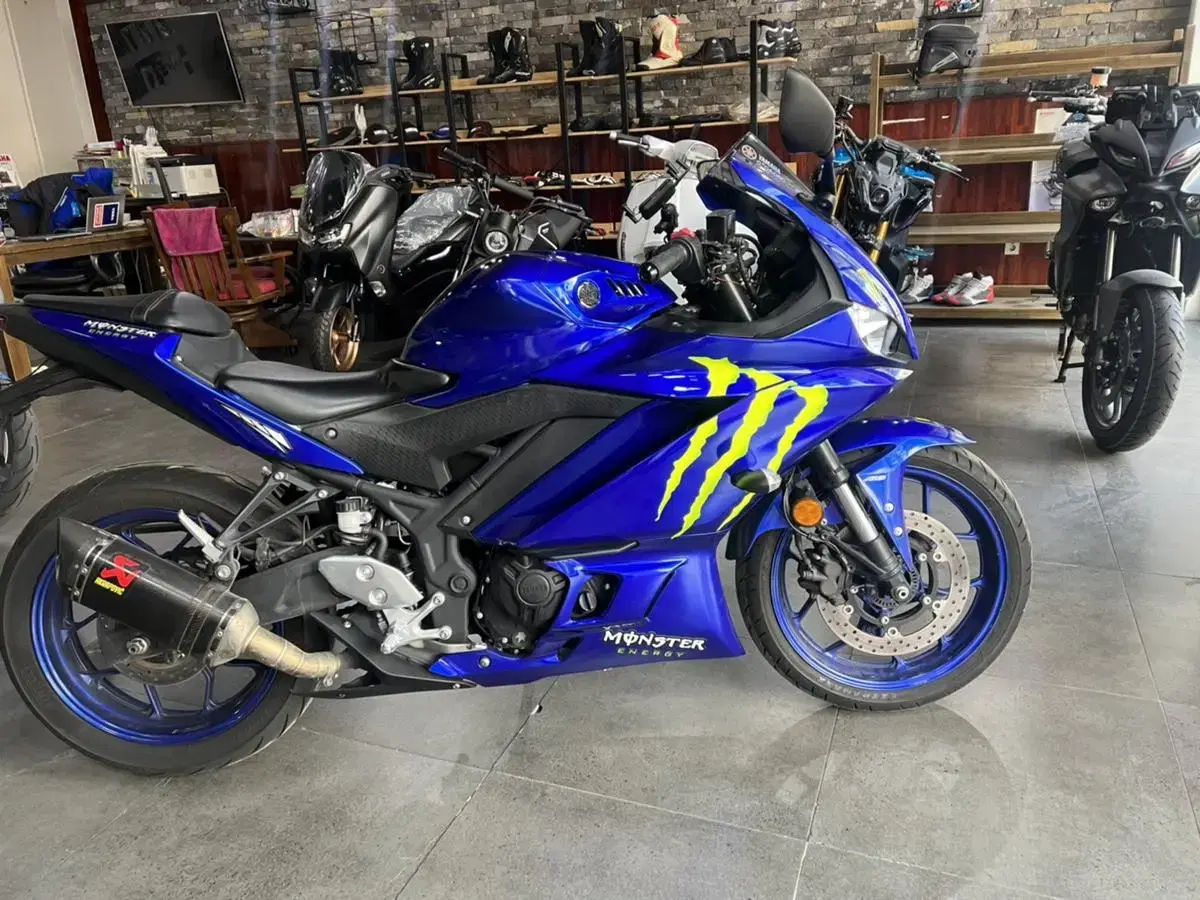 2020년식 YZF R3 블루 몬스터 차량 팝니다