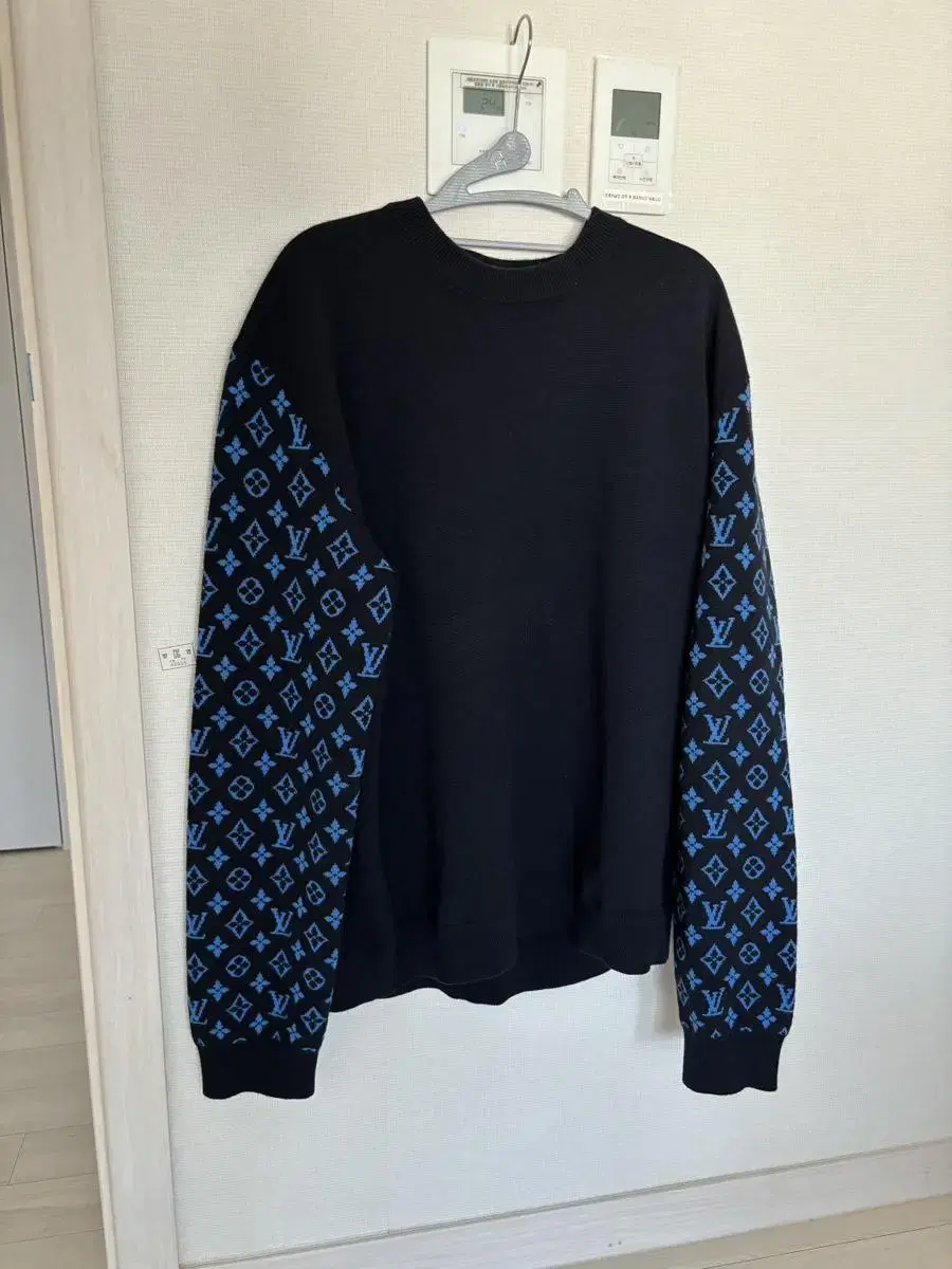 Louis Vuitton Knit Monogram Cashmere Men's Knit bloo L