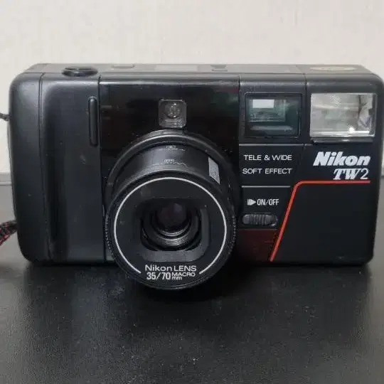 Nikon - TW2 필름카메라 판매합니다.