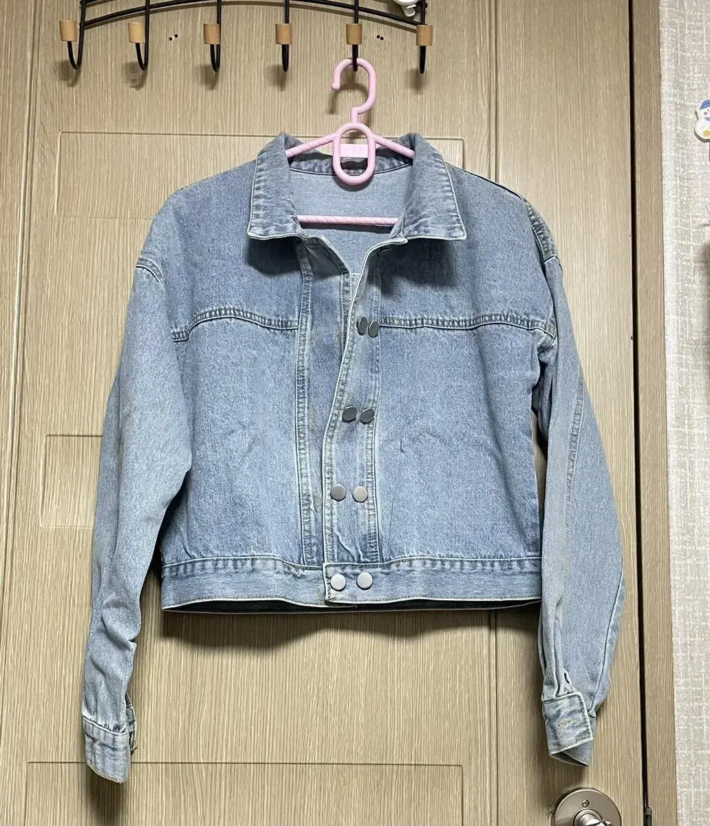 Double-button denim jacket