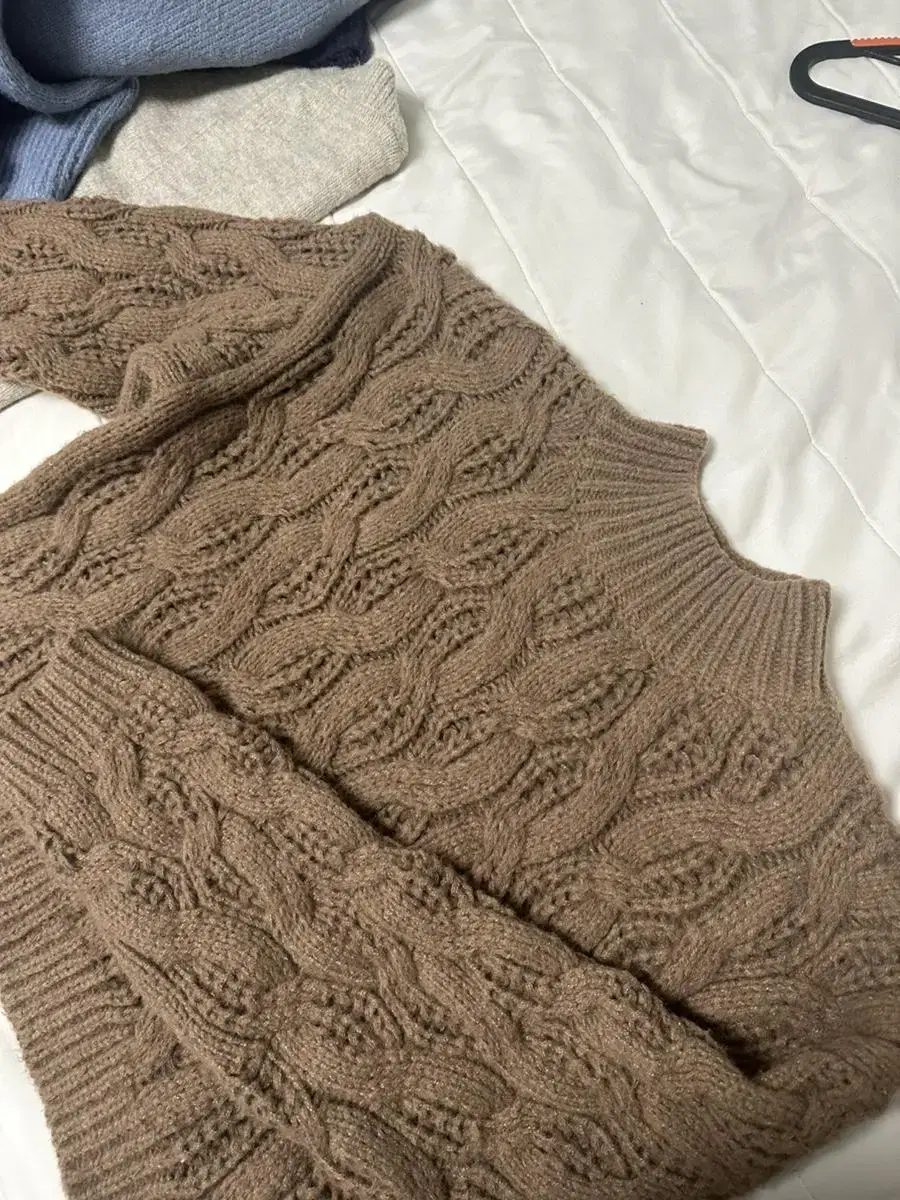 Brown Twisted Knit F