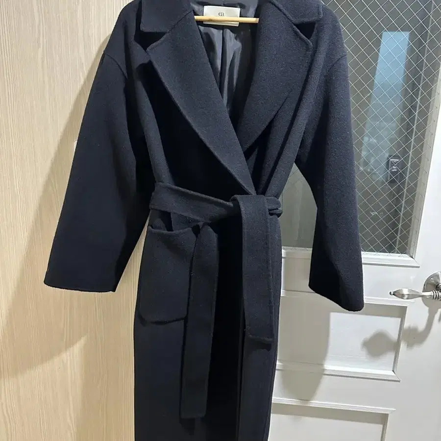 Robe handmade coat - black리얼옐로우 누보 핸드메이드