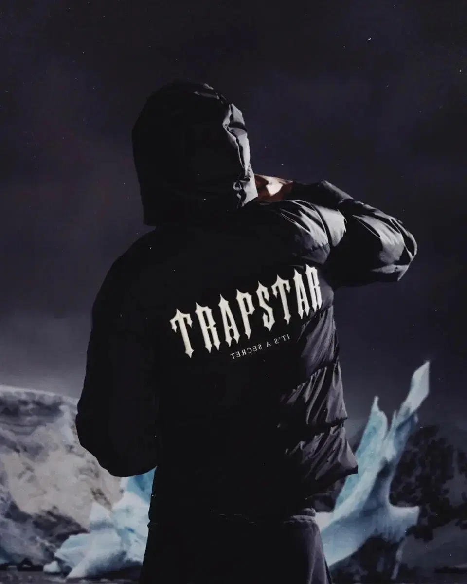 trapstar trapstar irongate padded black