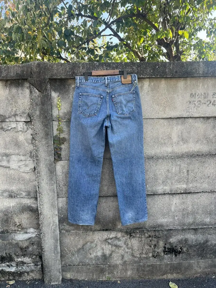 00s 502 Vintage Levis(33)