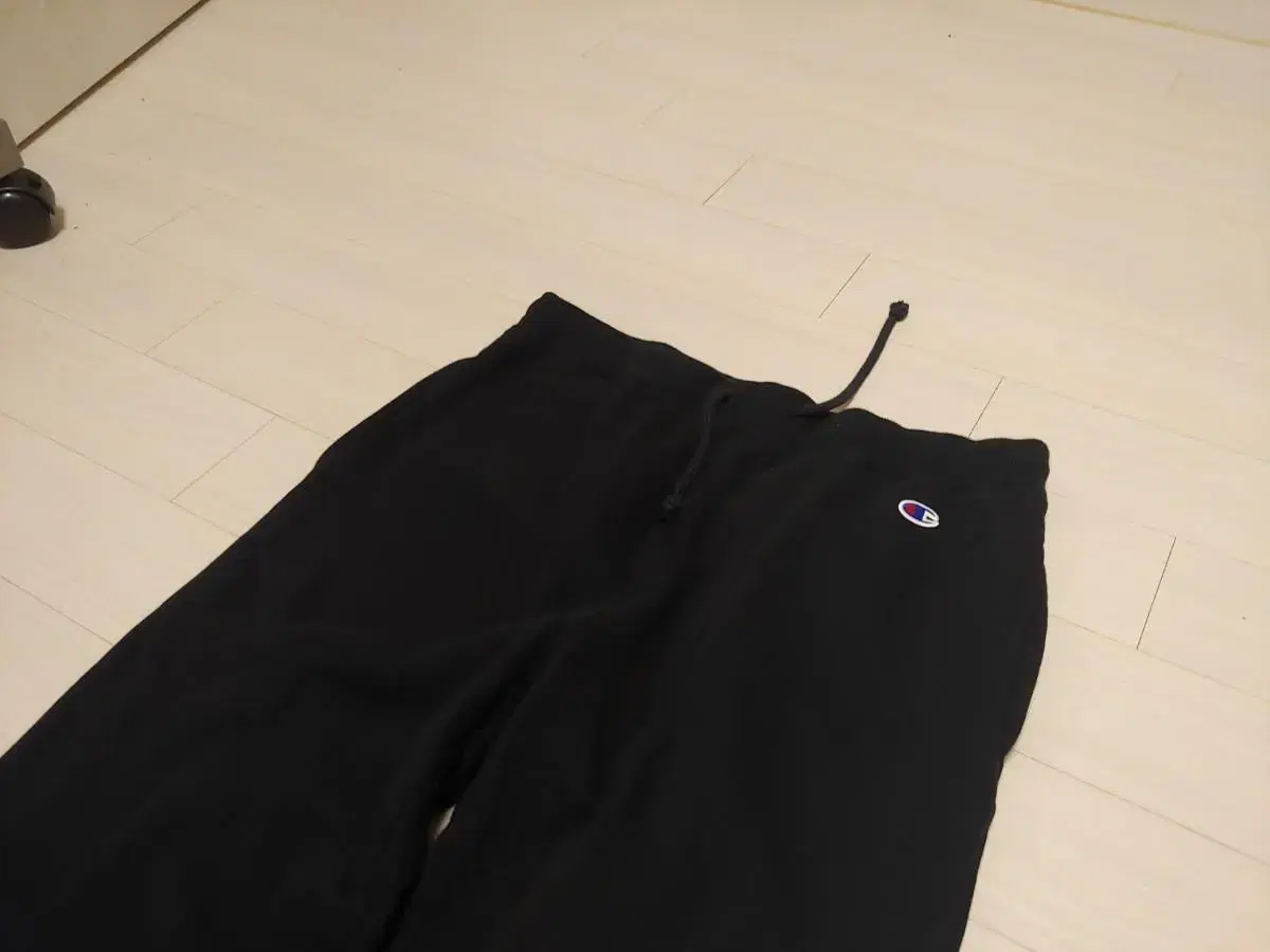 XL Champion ASIA C Logo 9 7oz Jogger Pants CKPA1F626BK