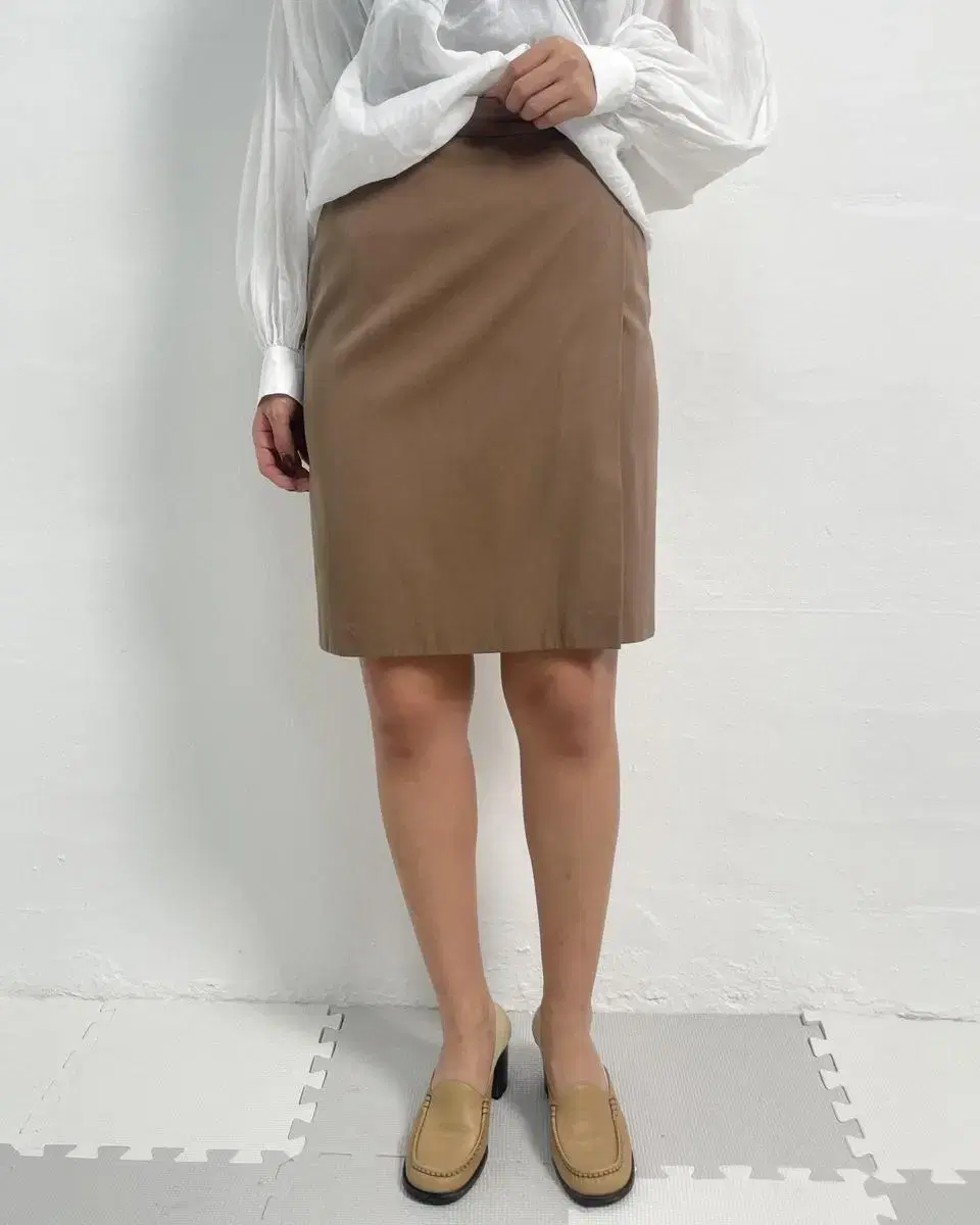 80s emporio armani basic midi skirts